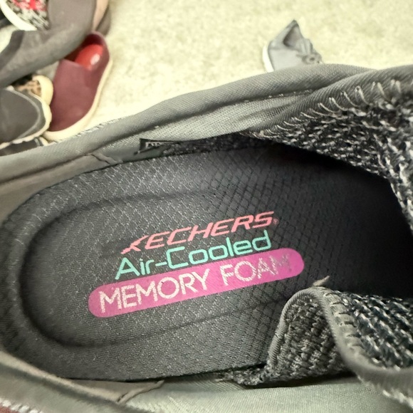 Skechers Women's Gray Athletic Shoes - Picture 4 of 7